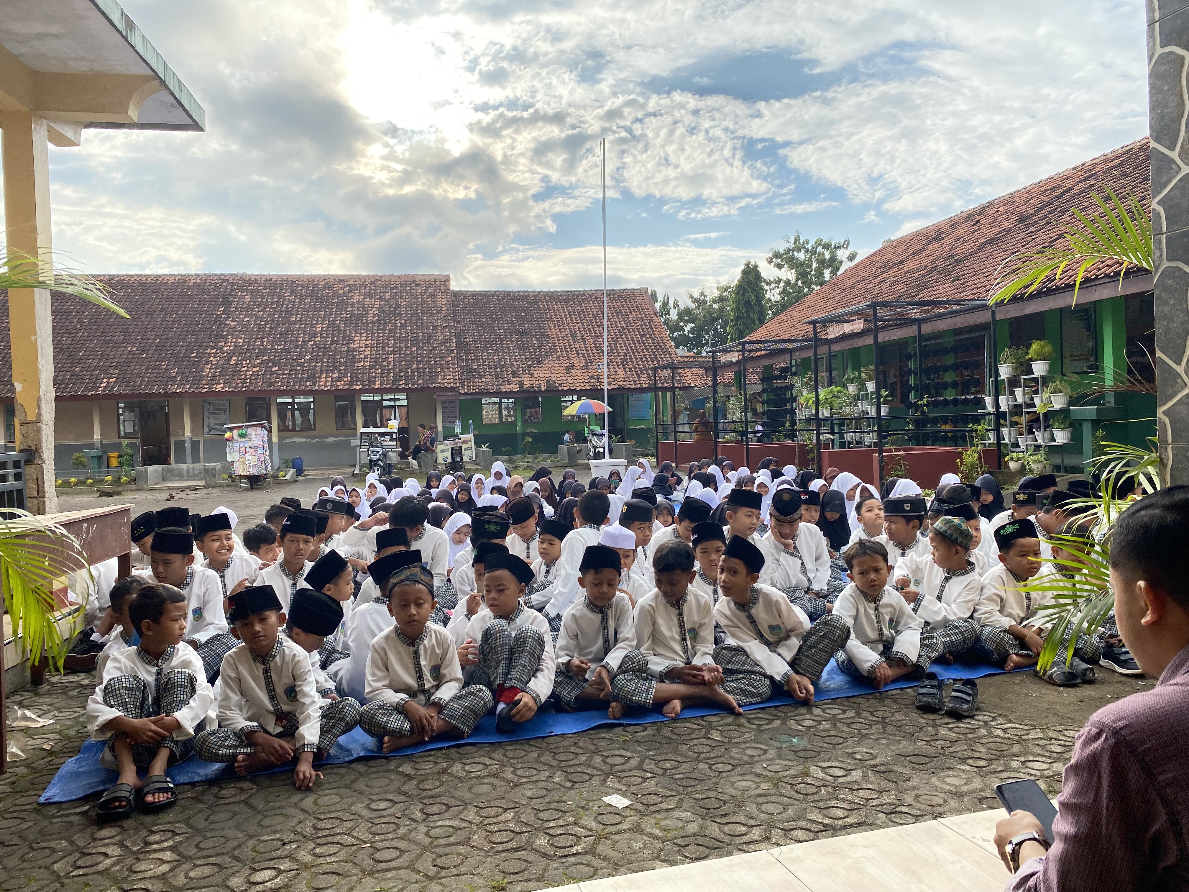 Yasinan_300126