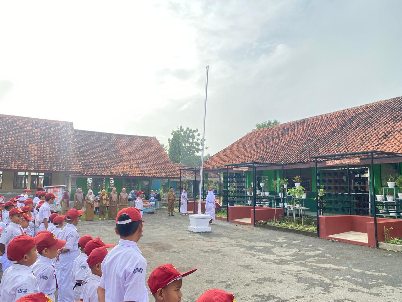 upacara bendera